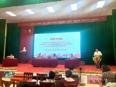 Kinh tế - Chính trị