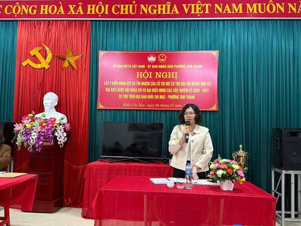 Kinh tế - Chính trị