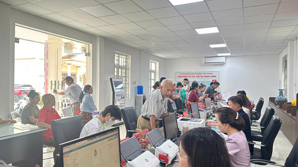 TRUNG TÂM PHỤC VỤ HÀNH CHÍNH CÔNG PHƯỜNG TAM THANH SAU 30 NGÀY VẬN HÀNH MÔ HÌNH CHÍNH QUYỀN 2 CẤP