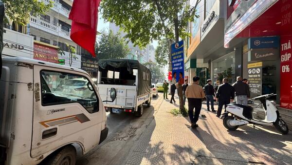 PHƯỜNG TAM THANH RA QUÂN LẬP LẠI TRẬT TỰ ĐÔ THỊ, ĐẢM BẢO VỆ SINH MÔI TRƯỜNG