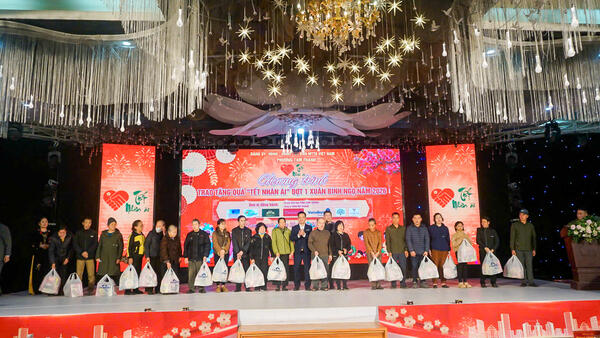 PHƯỜNG TAM THANH TỔ CHỨC CHƯƠNG TRÌNH TRAO TẶNG QUÀ “TẾT NHÂN ÁI” XUÂN BÍNH NGỌ 2026