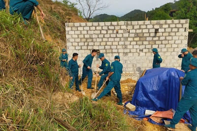 z7194301131526_fd8903Dân quân pDân quân phường Tam Thanh (xã Hoàng Đồng cũ)  làm công tác dân vận năm 2025hường Tam Thanh (xã Hoàng Đồng cũ)  làm công tác dân vận năm 20255d699dd4134dc92fabcf90e5ba_1cb05