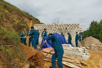 z7194301198258_48Dân quân phường Tam Thanh (xã Hoàng Đồng cũ)  làm công tác dân vận năm 2025fdc7aff5cd3a78c0451b36d62a6be7_376da