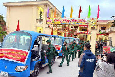 z7194361159619_a998edMột số hình ảnh về công tác tuyển chọn và gọi công dân nhập ngũ  năm 2025b85588bbc833d6a79750a372fb_891a4