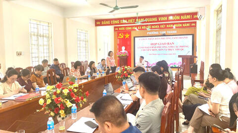LÃNH ĐẠO UBND PHƯỜNG TAM THANH LÀM VIỆC VỚI CÁC PHÒNG CHUYÊN MÔN, ĐƠN VỊ TRỰC THUỘC