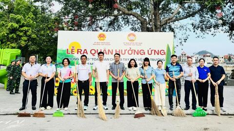 LỄ RA QUÂN HƯỞNG ỨNG PHONG TRÀO “TOÀN DÂN CHUNG TAY BẢO VỆ MÔI TRƯỜNG, VÌ MỘT VIỆT NAM XANH - SẠCH - ĐẸP”