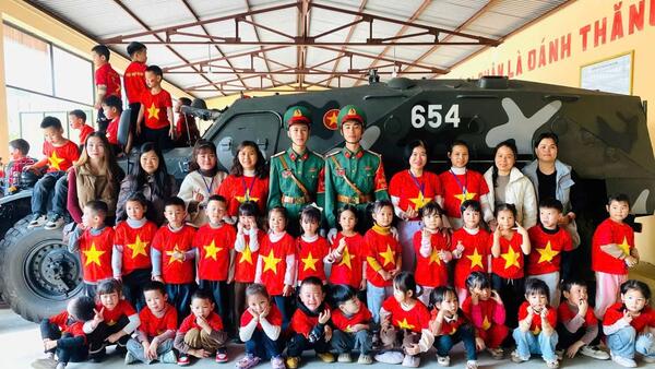 TƯNG BỪNG CÁC HOẠT ĐỘNG CHÀO MỪNG 81 NĂM NGÀY THÀNH LẬP QĐND VIỆT NAM (22/12/1944 - 22/12/2025) VÀ 36 NĂM NGÀY HỘI QUỐC PHÒNG TOÀN DÂN (22/12/1989 - 22/12/2025)