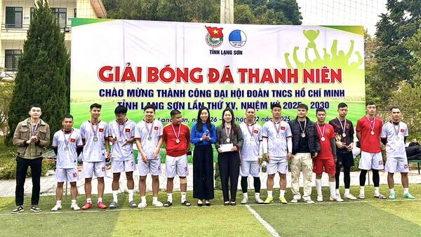 ĐỘI BÓNG ĐÁ NAM ĐOÀN TNCS HỒ CHÍ MINH PHƯỜNG TAM THANH ĐẠT HUY CHƯƠNG BẠC GIẢI BÓNG ĐÁ CHÀO MỪNG THÀNH CÔNG ĐẠI HỘI ĐOÀN TNCS HỒ CHÍ MINH TỈNH LẠNG SƠN LẦN THỨ XV, NHIỆM KỲ 2025 – 2030