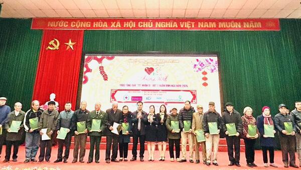 PHƯỜNG TAM THANH TỔ CHỨC TRAO QUÀ “TẾT NHÂN ÁI” ĐỢT 2 – XUÂN BÍNH NGỌ 2026